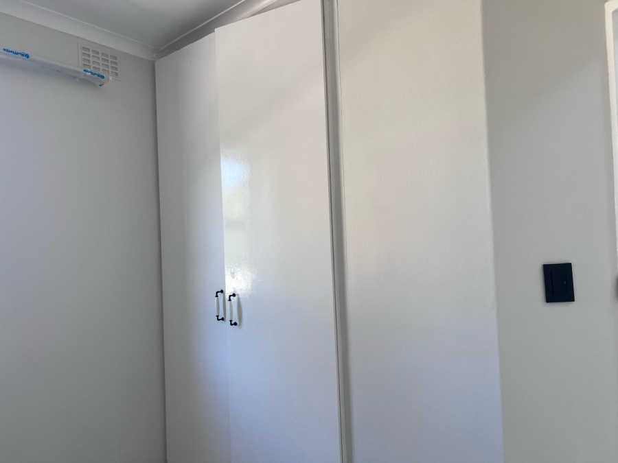 To Let 2 Bedroom Property for Rent in Parklands Western Cape